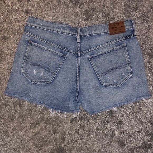 Gently used Lucky Brand shorts - Picture 2 of 3